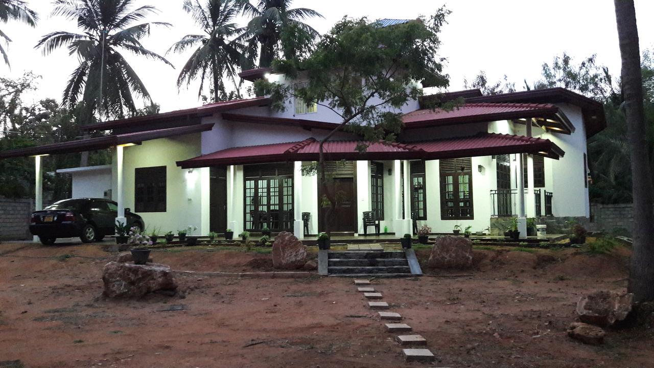 Kottamba Yala Stay & Safari Tissamaharama Buitenkant foto